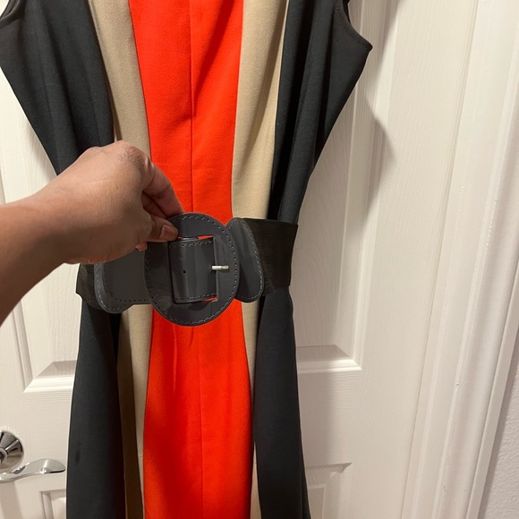 EUC ROBBIE BEE DRESS - Picture 3 of 8